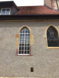 Restauration einer kanonischen/kanonialen Sonnenuhr in Bad Salzdetfurth