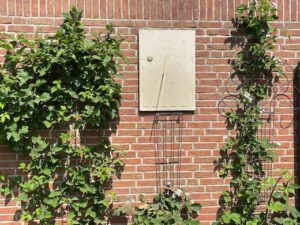 Sonnenuhr für die Wand